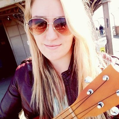 Profile Picture of Audrey Andrews (@AuthorOfNone) on Twitter