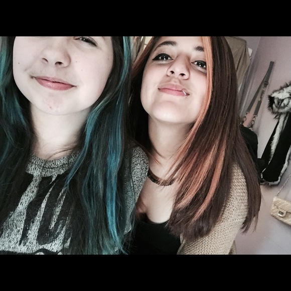 Profile Picture of Jocelyn Silva (@jocelynsilvaa) on Poshmark