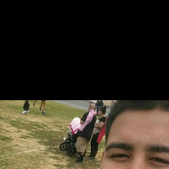 Profile Picture of Eduardo Alvarez (@smiley4510) on Poshmark