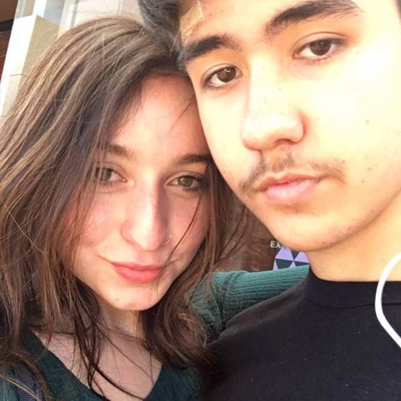 Profile Picture of Andrew Dewey (@supremegod6263) on Poshmark