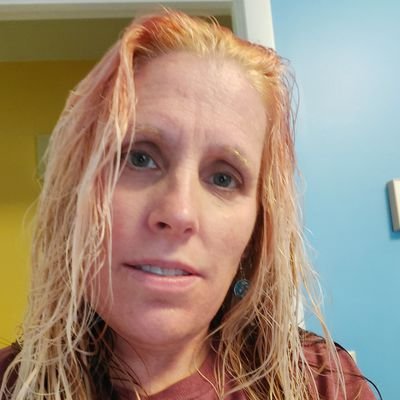 Profile Picture of Mary Freeland (@MaryFre14425046) on Twitter