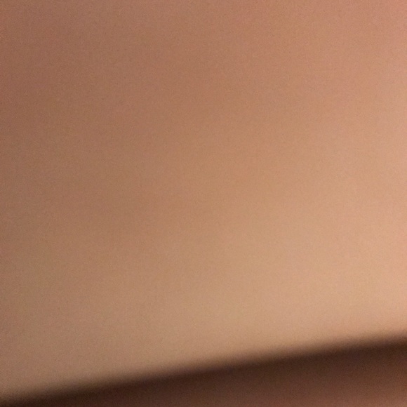 Profile Picture of Wenxi Yao (@wxyao10) on Poshmark