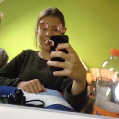 Profile Picture of Hanna Stiefel (@hanna_boots) on Twitter