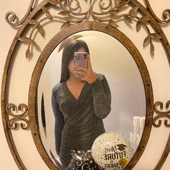Profile Picture of Valentina Colmenarez (@valentinacol245) on Poshmark