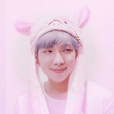 Profile Picture of Monako (@RmbtsbtsRm) on Twitter