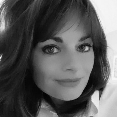 Profile Picture of Claire Louise (@ClaireLouiseH) on Twitter