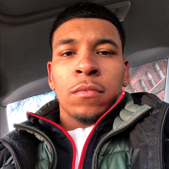 Profile Picture of Michael Berghela (@mikeywalters) on Poshmark