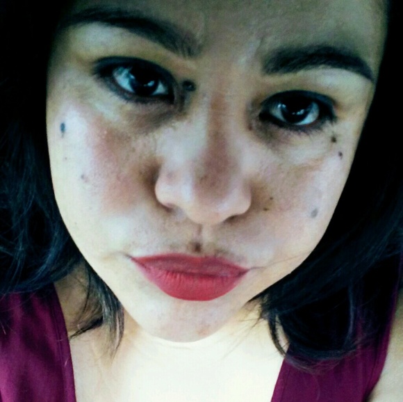 Profile Picture of Cecilia Chavez (@cchz) on Poshmark