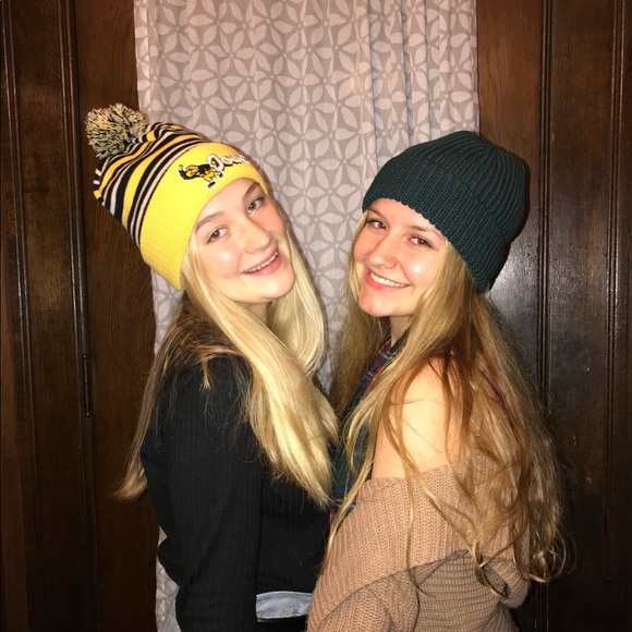 Profile Picture of Gabby Colsch (@gcolsch42) on Poshmark