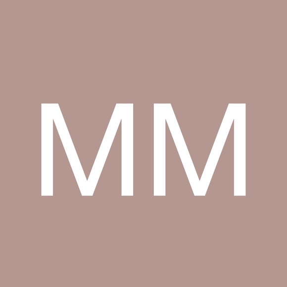 Profile Picture of Maxwell Maxwell1 (@maxwellkeilani2) on Poshmark
