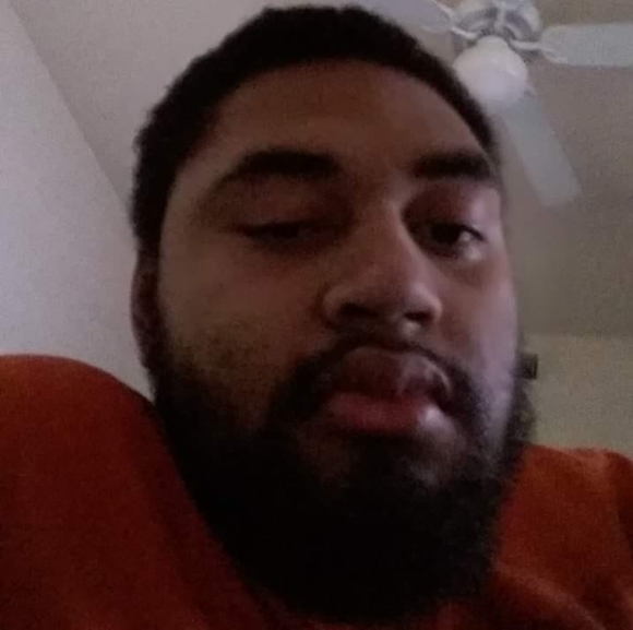 Profile Picture of Darnell Carter (@darnellcarte400) on Poshmark