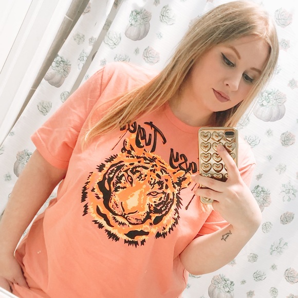 Profile Picture of Kaitlyn Giaccone (@kaitlyngiaccone) on Poshmark