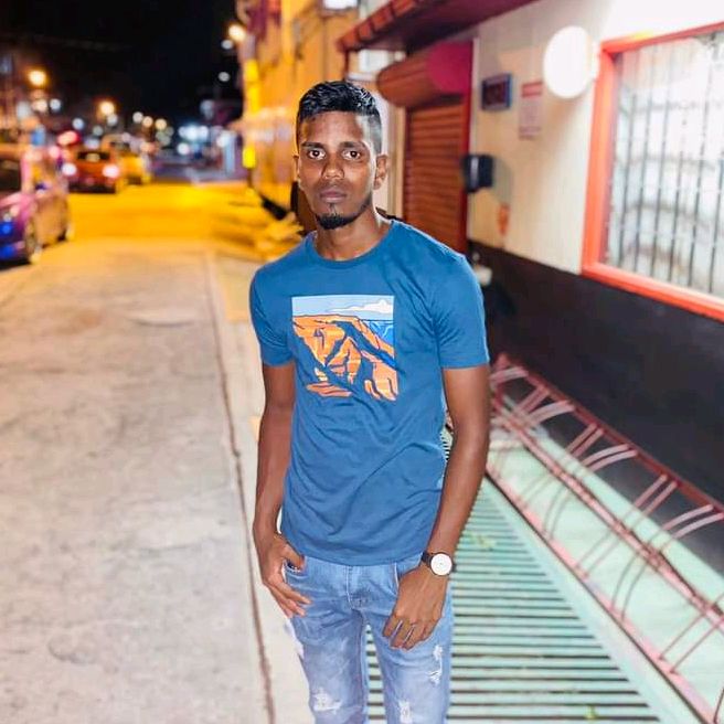 Profile Picture of Nicholas Ragobeer (@nicholasragobeer) on Tiktok
