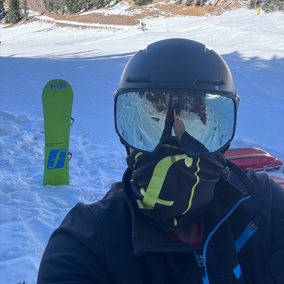 Profile Picture of Daniel Bailey (@gofastdan) on Poshmark