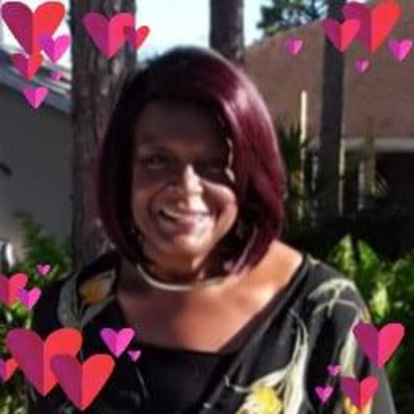 Profile Picture of Phyllis Crymes-roma (@pcrymesroma) on Poshmark