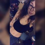 Profile Picture of Danielle Jacobson (@cheekybatman) on Instagram