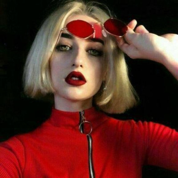 Profile Picture of Tamika Grant (@carisalvy) on Poshmark