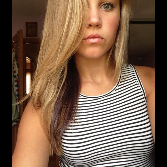 Profile Picture of Sylwia Piekarczyk (@sylwia_pie) on Poshmark