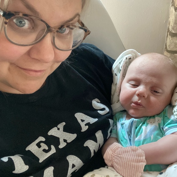 Profile Picture of Monika Kuzmick (@monikakuzmicki) on Poshmark