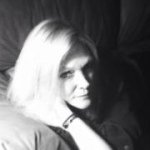 Profile Picture of Teri Hoss Oehmsen (@redsolocup3) on Instagram