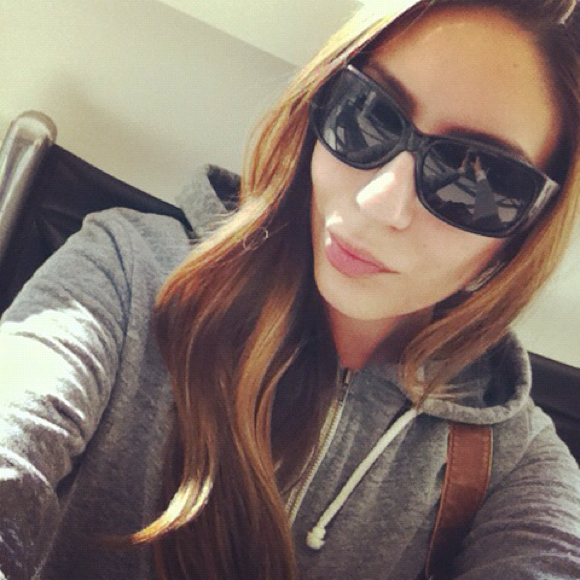 Profile Picture of Amanda Rodoni (@mandyrodoni) on Poshmark