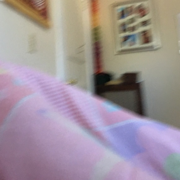 Profile Picture of Kate Eigeb (@kateeeeigen) on Poshmark