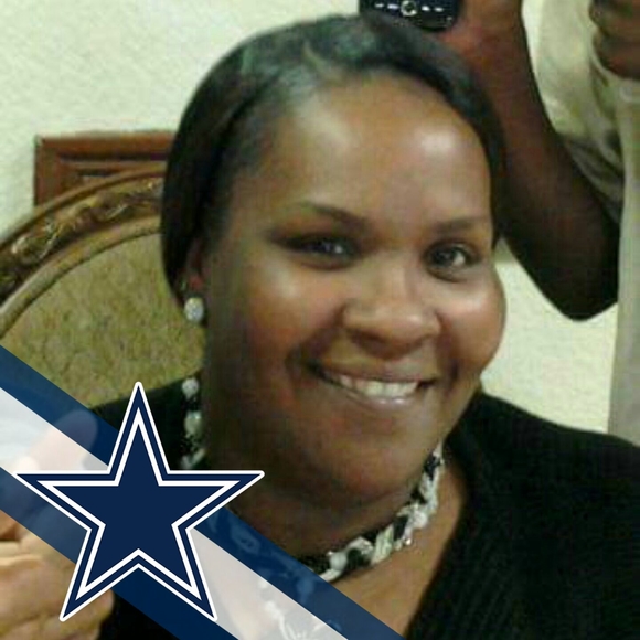 Profile Picture of Earnestine Jordan (@earnestine5) on Poshmark