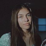 Profile Picture of 🎲 S O N I A 👾 (@sonia.larson) on Instagram