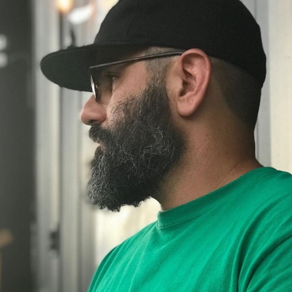 Profile Picture of Stephen Pappas (@pappas1322) on Poshmark