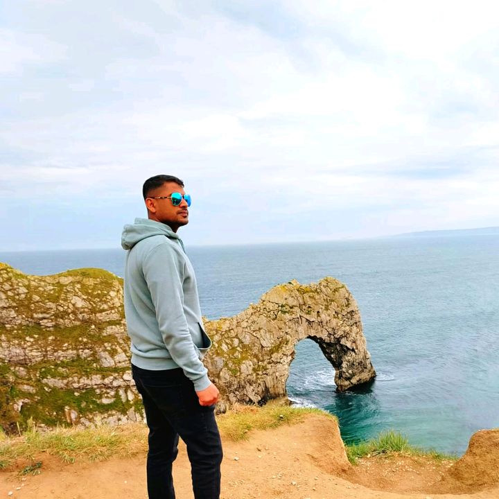 Profile Picture of Amit patel (@aminpatel3903) on Tiktok