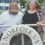 Profile Picture of Lorie Duncan (@momsppod) on Instagram