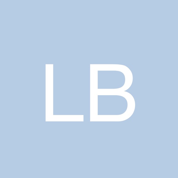 Profile Picture of Lauren Borgerding (@borgerding_05) on Poshmark
