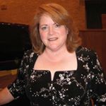 Profile Picture of Dr. Anne Sinclair (@dr_annesinclair) on Instagram
