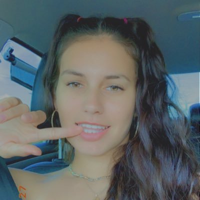 Profile Picture of Princesa (@CrystalGrimaldo) on Twitter