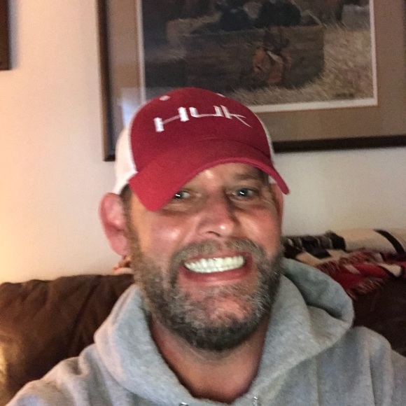 Profile Picture of Lance Bayes (@lbayes393) on Poshmark