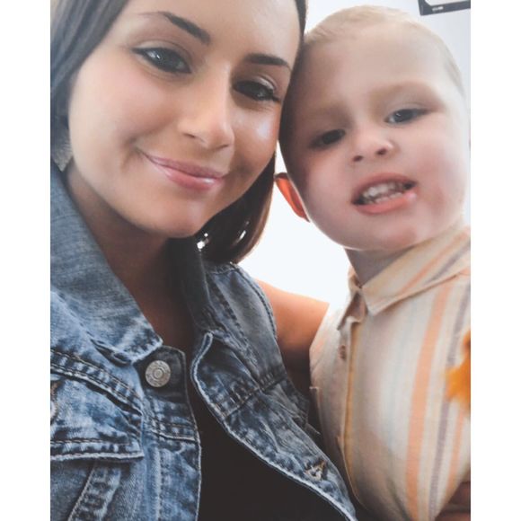 Taylor Denny - Poshmark Profile Picture of Taylor Denny (@tmoney3131) on Poshmark