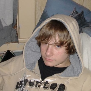 Profile Picture of Carl Peacock (@carlrocksocks) on Myspace