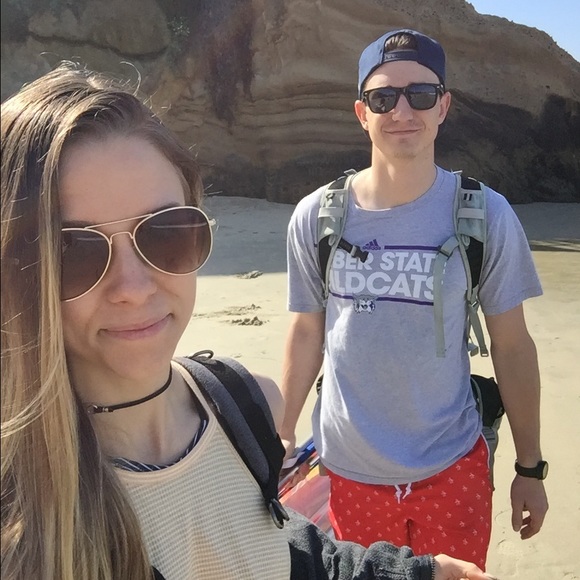 Profile Picture of Ashley Applegate (@ashleyagate) on Poshmark