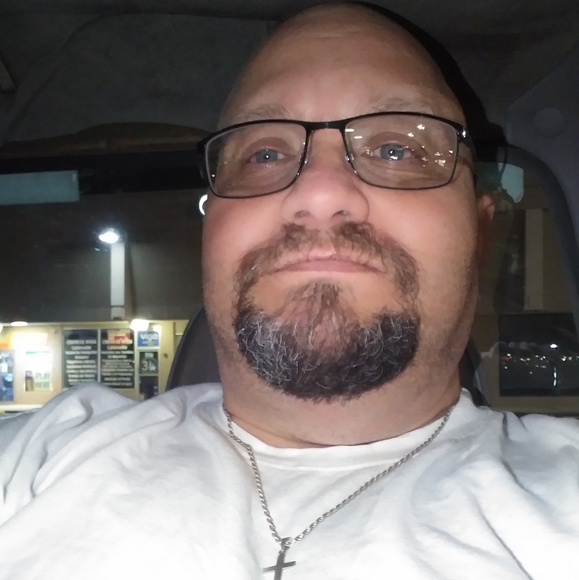 Profile Picture of Barry Frederick (@barryf31) on Poshmark