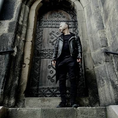 Profile Picture of Erik (@ByBabylonRivers) on Twitter