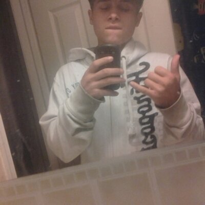 Profile Picture of David (@lanctot28) on Twitter