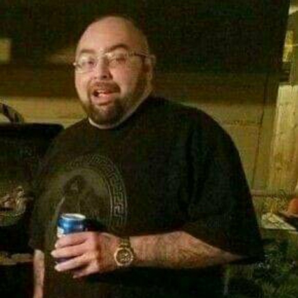 Profile Picture of Gary Silvas (@monte187ls) on Poshmark