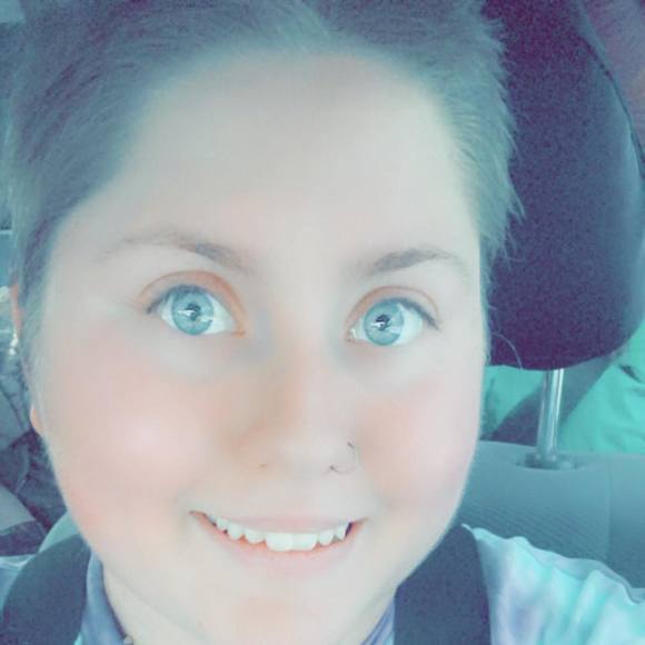 Profile Picture of Alexandra Brasseur (@aleexee1995) on Poshmark