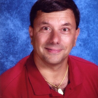 Profile Picture of Larry Barrows (@lrdbear) on Twitter