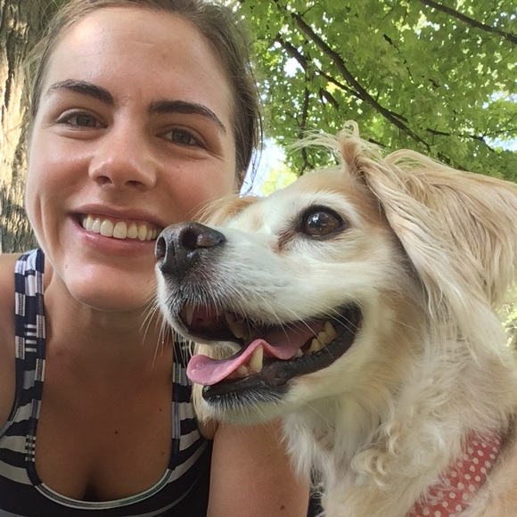 Profile Picture of Natalie Manitius (@natattack390) on Poshmark