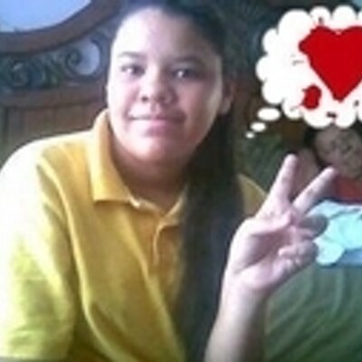 Profile Picture of Crystal Soares (@CRYSTALMAGIC08) on Twitter