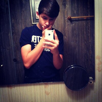 Profile Picture of Justin Kyle Chalker (@Chalker_) on Twitter