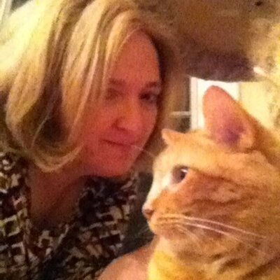 Profile Picture of Amy Worden (@inkyamy) on Twitter