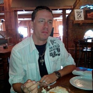 Carl Hisley - Tiktok Profile Picture of Carl Hisley (@carlhisley) on Tiktok