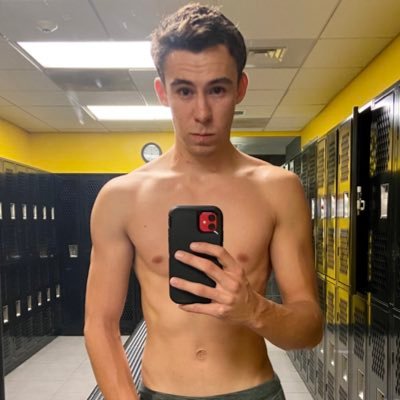 Profile Picture of Seth (Top1.5%) (@seth___rice) on Twitter